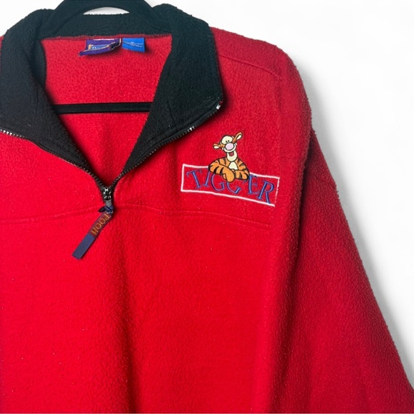 Vintage Pooh 100 Acre Collection Tigger Red Fleece Quarter Zip Pullover (M) - Picture 2 of 5
